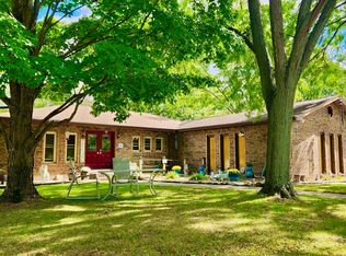 505 Gardenia St SE, Demotte, IN 46310