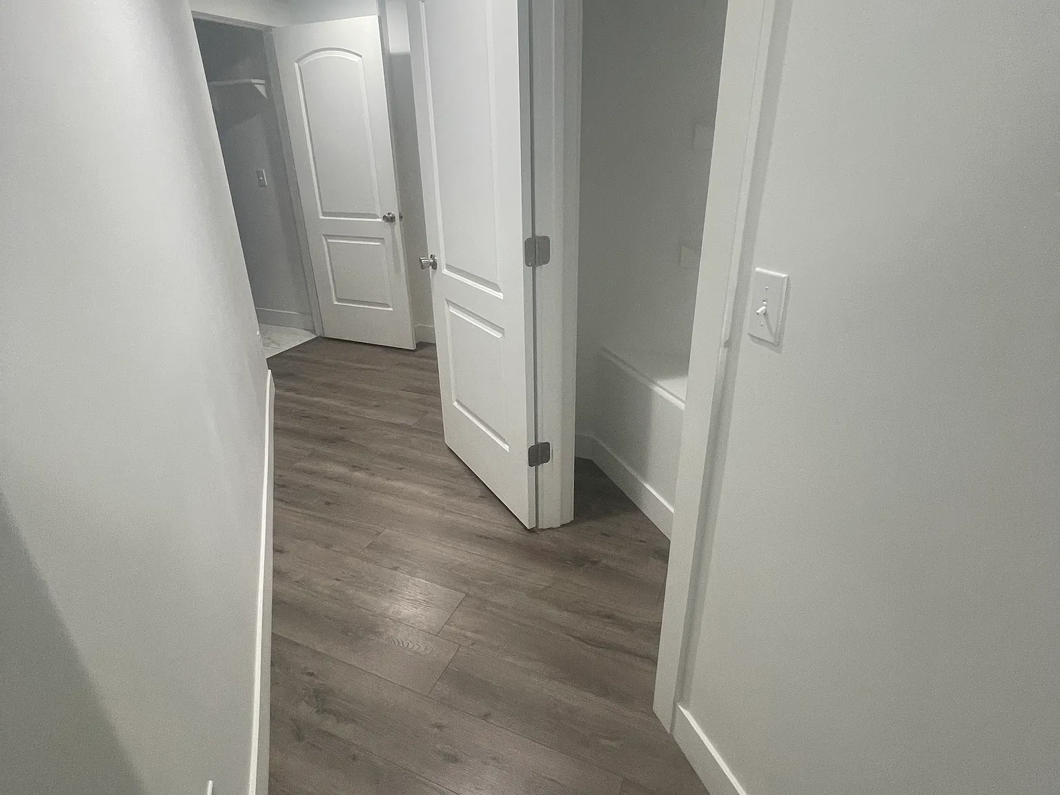 1 bed, 700 sqft, $1,200 — Photo 4