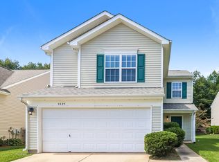 3825 Broadwater Ct, Gastonia, NC 28056