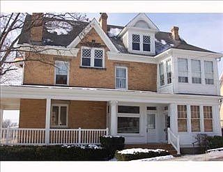 1st image of 544 1/2 E Pearl St