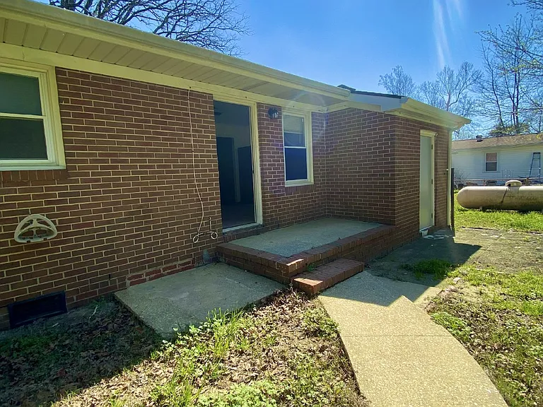 3808 Hartwell Rd — Photo 25