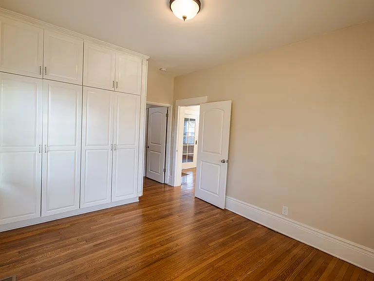 4210 Halldale Ave — Photo 22