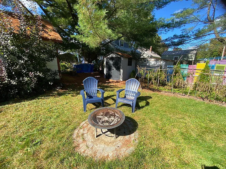 22 Abbott St — Photo 16