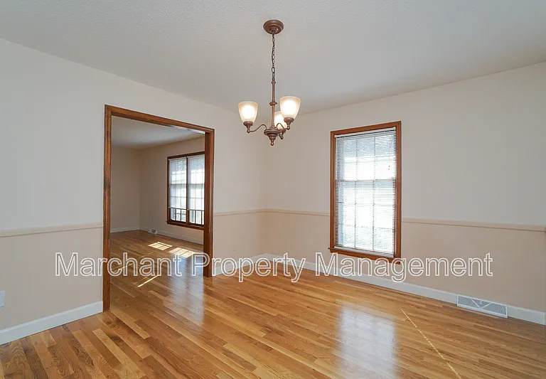 49 Cobblestone Rd — Photo 8