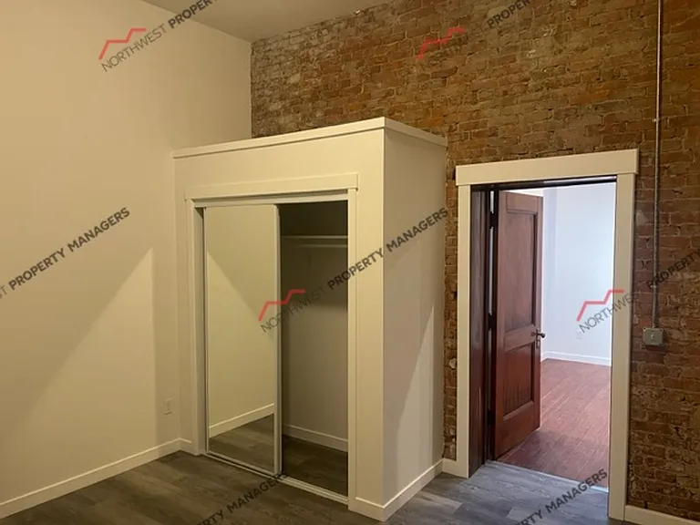 107 N Tower Ave — Photo 18