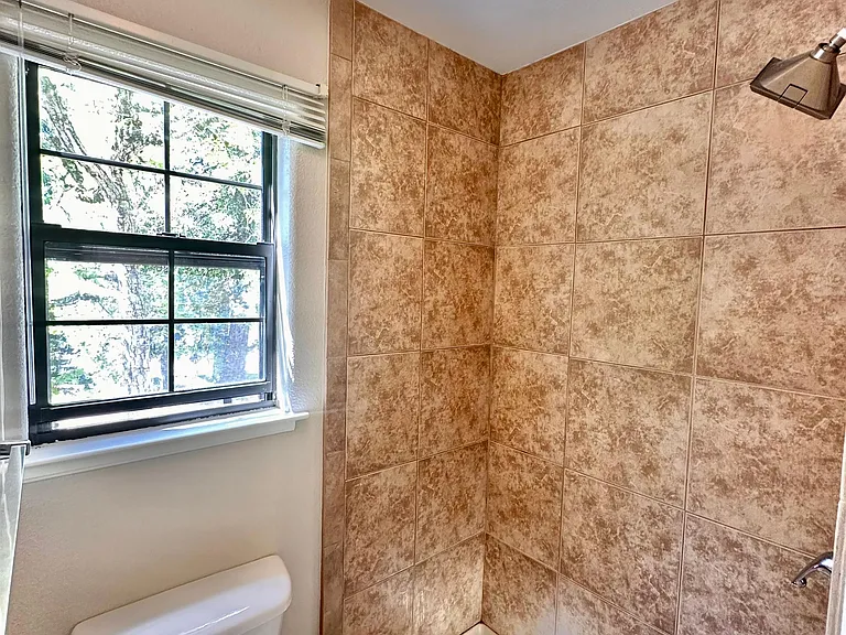 10529 Boulder St — Photo 21