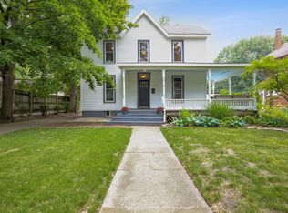 1004 W White St, Champaign, IL 61821