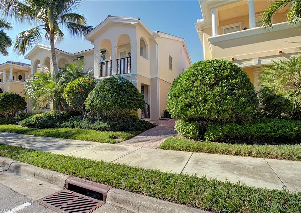 8109 Chianti Ln
