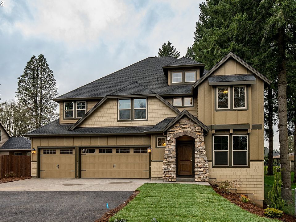 1st image of 5208 NE 125th St