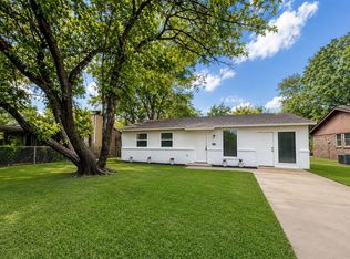 303 Mansfield Rd, Cleburne, TX 76031