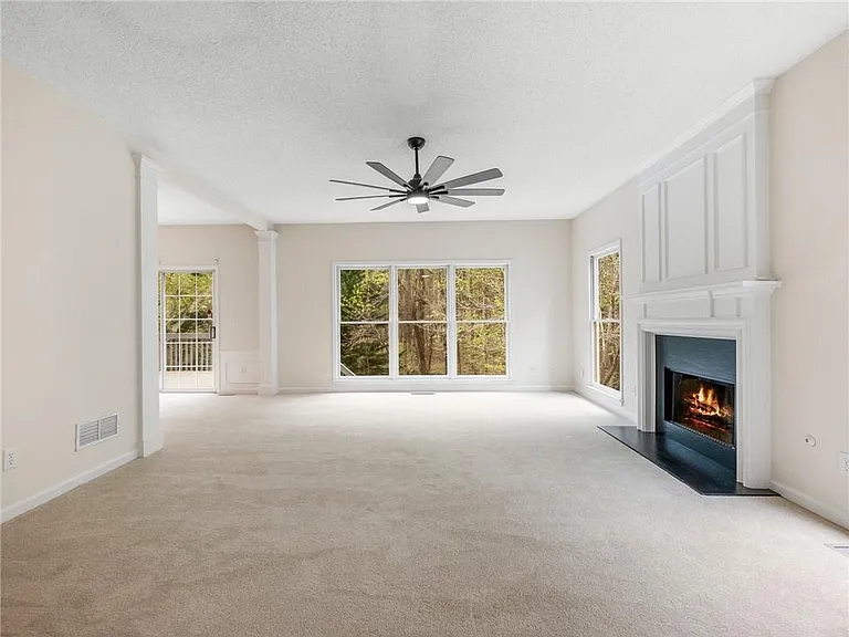10100 Barston Ct — Photo 3