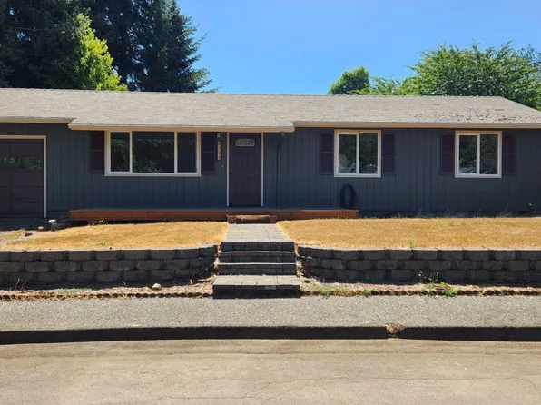 244 Walnut Ave, Silverton, OR 97381