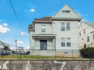 69 Waring Place, Yonkers, NY
