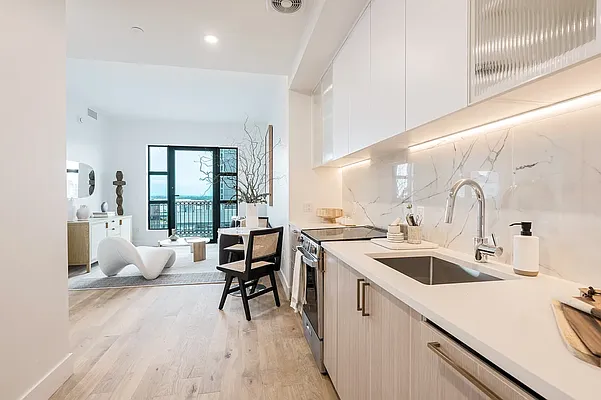 Rented by The KCI Group | media 24