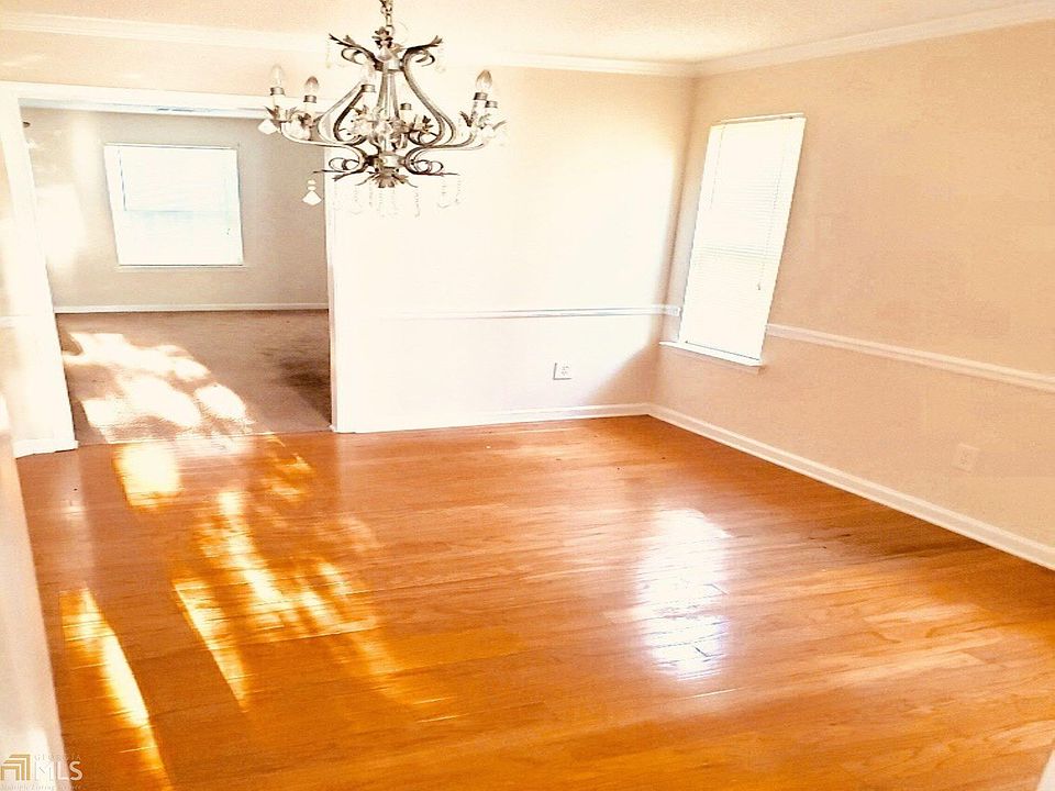 2nd image of 11584 Alicias Ct #23