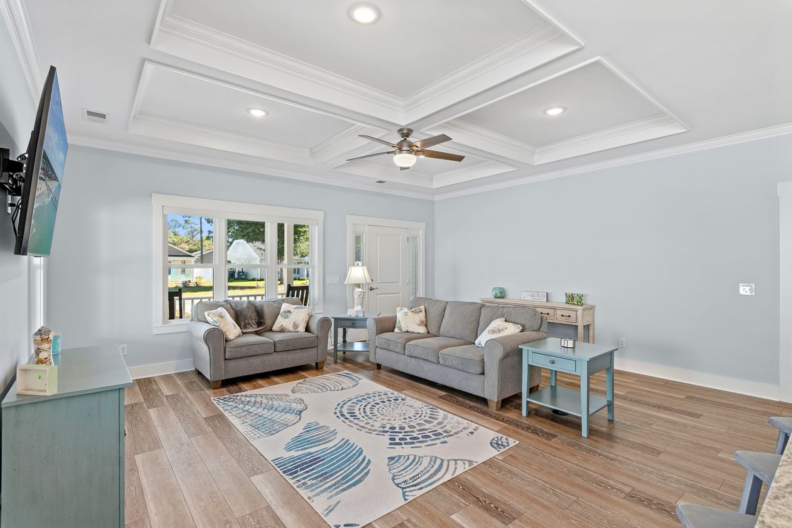 next background image