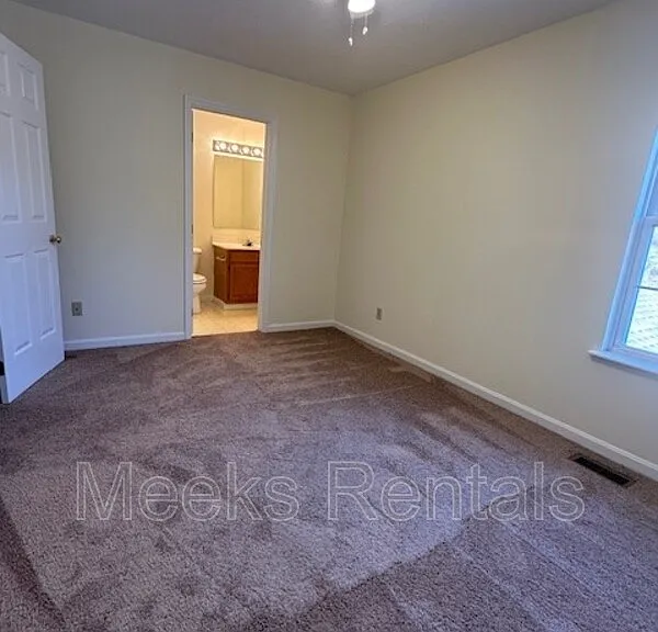 412 Fletcher Rd — Photo 12