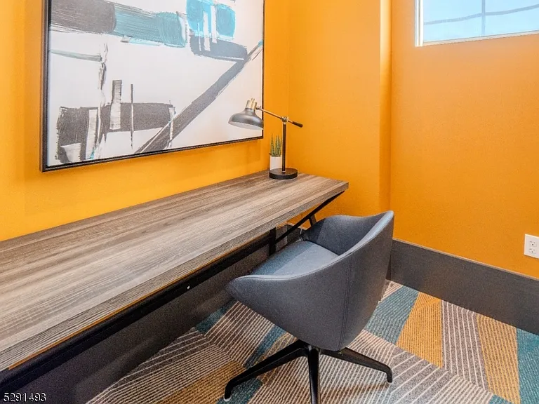173C Morris St #307 — Photo 15