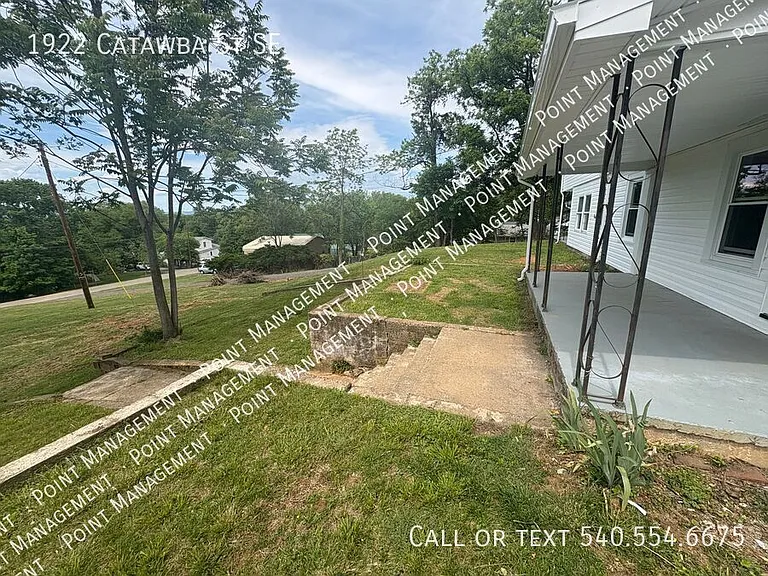 1922 Catawba St SE — Photo 3