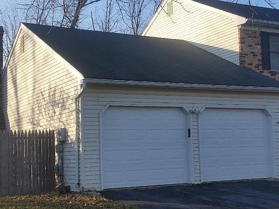 2nd image of 2290 Lee Ln