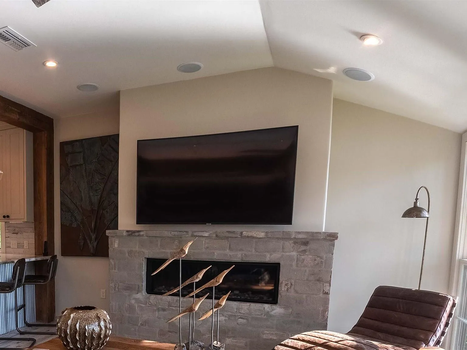 1 bed, 1200 sqft, $3,250 — Photo 1