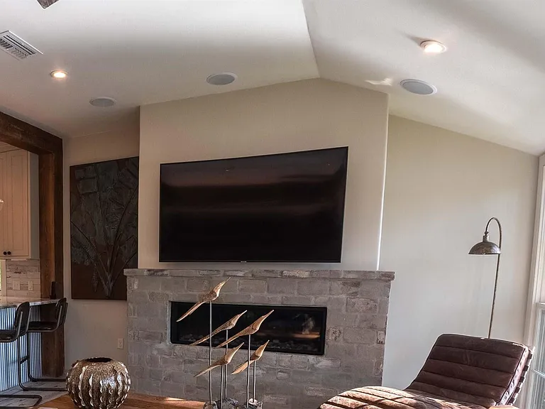 1505 Stanford Ave #1505 — Photo 1