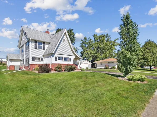 418 SE Grant St, Ankeny, IA 50021