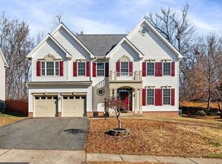 3313 Lady Catherine Cir, Triangle, VA 22172