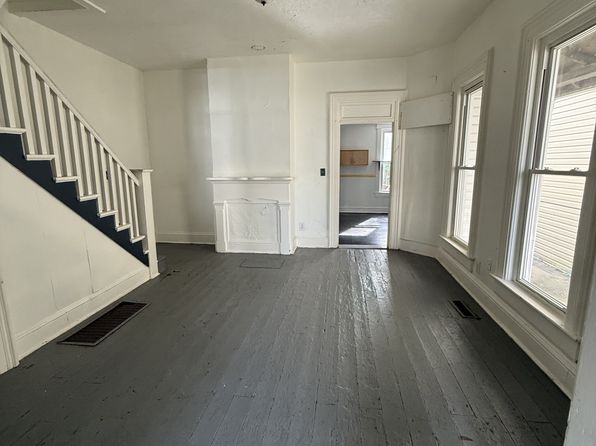 243 Chestnut Ave