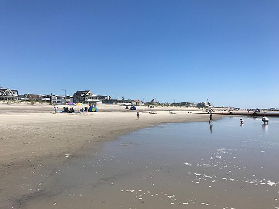 Gardens Beach