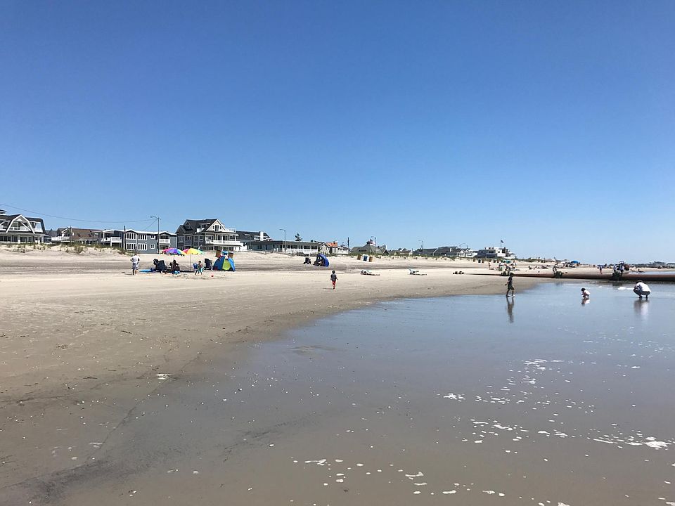 Gardens Beach