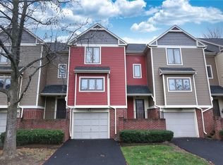 87 Cornhill Pl, Rochester, NY 14608