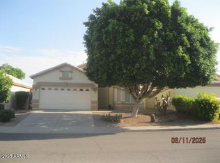 6744 E Manning St, Mesa, AZ 85215