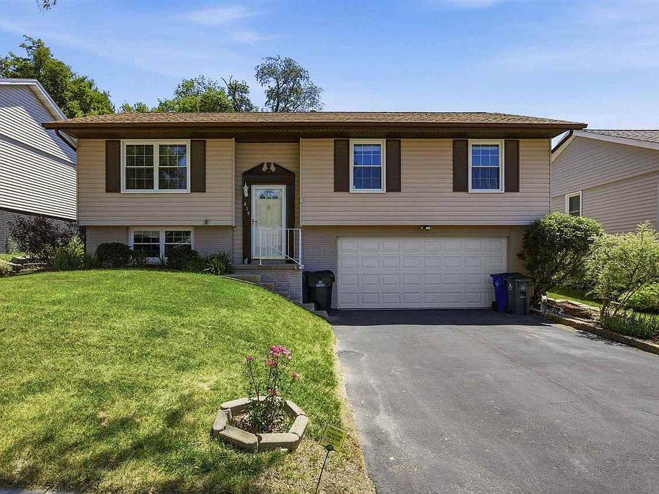1st image of 619 Olive Dr NW