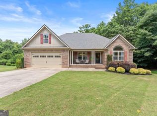 6049 Green Tree Ln, Gainesville, GA 30506