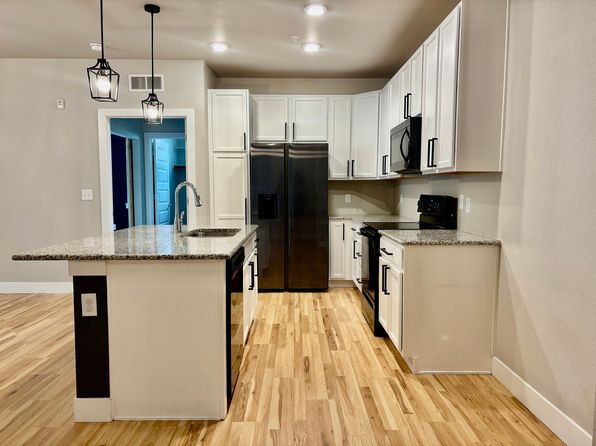 15274 W 64th Ln UNIT 206