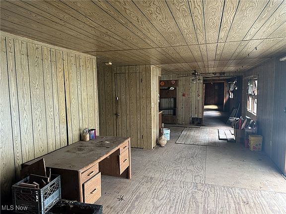 4th image of 17720 Denver Dr
