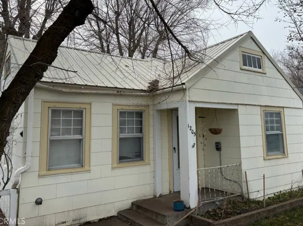 1205 W 8th St, Alturas, CA 96101