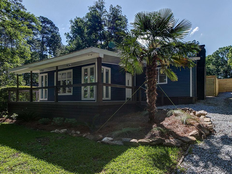 1st image of 907 Green Meadow Dr