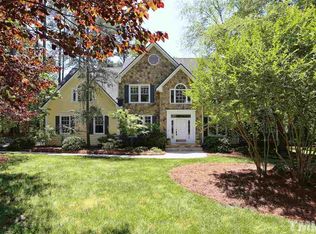 6817 Homewood Dr, Chapel Hill, NC 27514