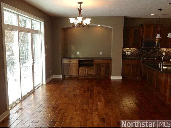 4th image of 14630 Bataan Street