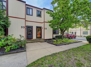 32 Ellen Heath Dr, Matawan, NJ 07747