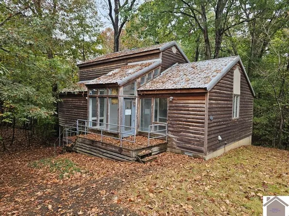 473 Cactus Dr, Benton, KY 42025