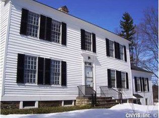 3935 Rippleton Rd, Cazenovia, NY 13035