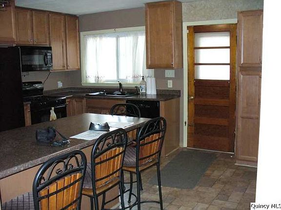 Home for Sale in Quincy, IL $94,900