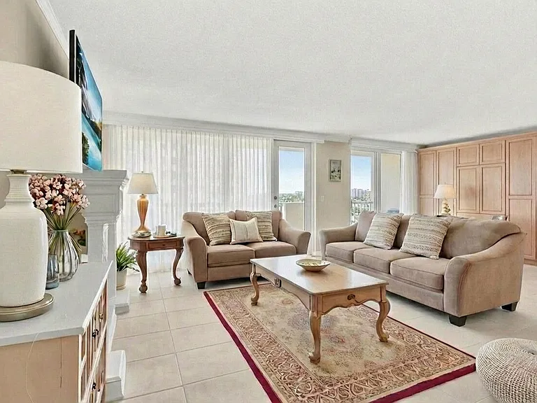 3460 S Ocean Blvd #314 — Photo 2