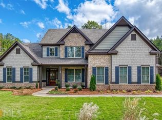 38 Peppertree Dr, Newnan, GA 30265