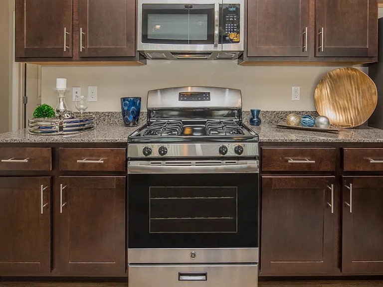2d2 (Phase II) 1140 SQFT 2 Bed 2 Bath
