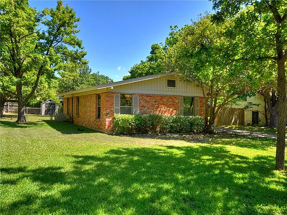 2nd image of 8510 Brookfield Dr