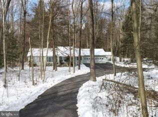 2287 Ox Bow Rd, Port Royal, PA 17082